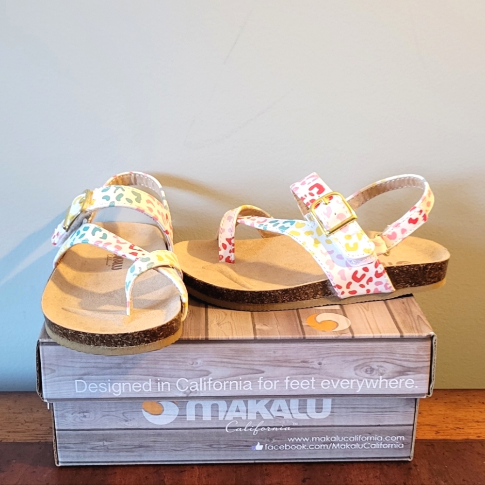 NEW-Makalu-Girls Sandals-Size 8-Multi Leopard Color